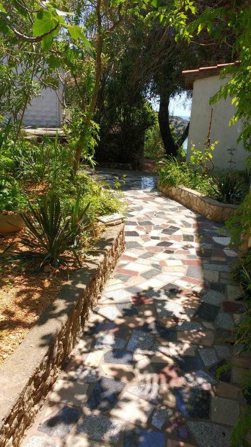 Apartments Bassi Stara Baška Extérieur photo